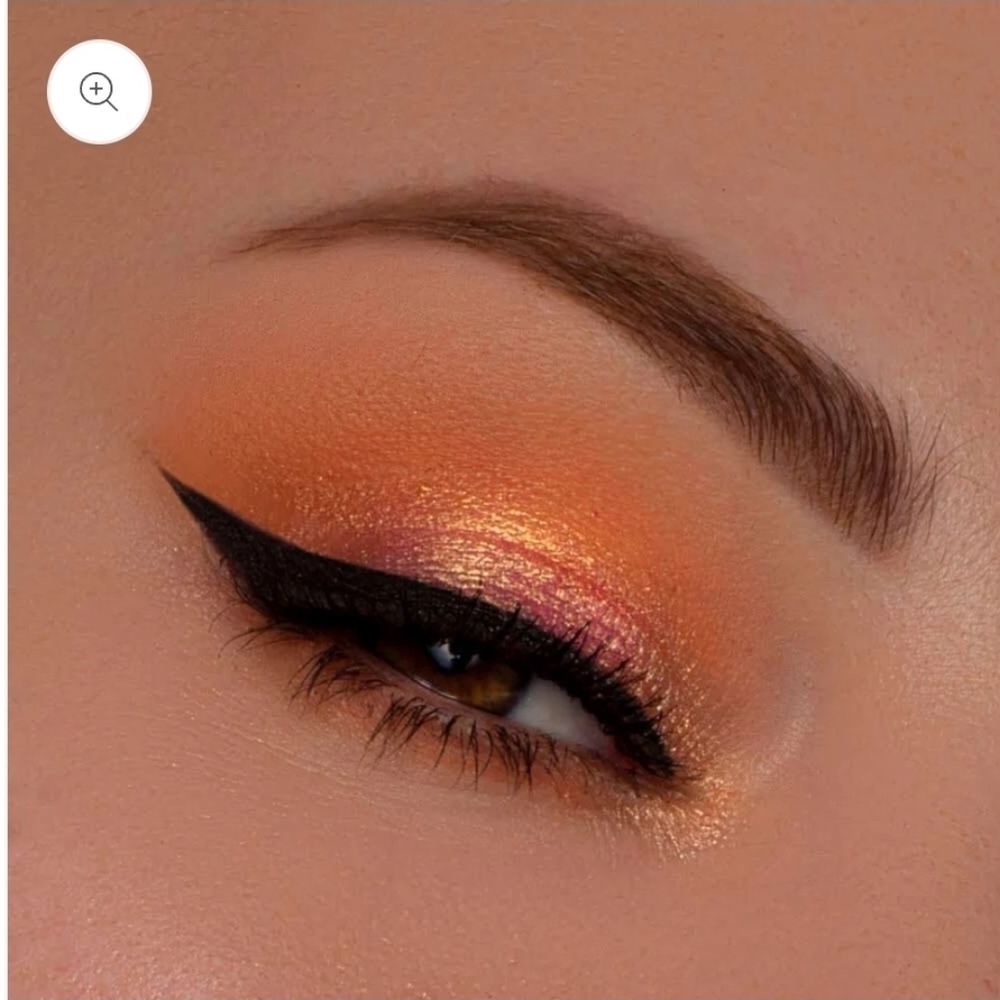 KAB Cosmetics Day & Night Eyeshadow Pallette - Picture 7 of 7